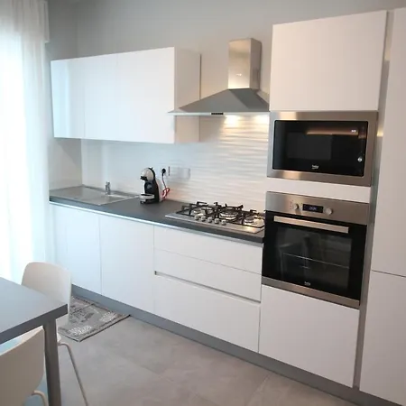 Holiday home Persea Mare *