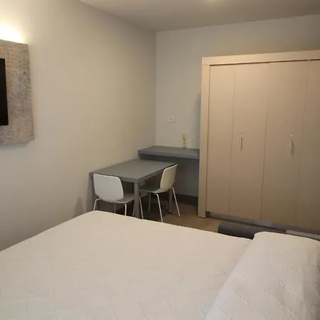Holiday home Persea Mare *