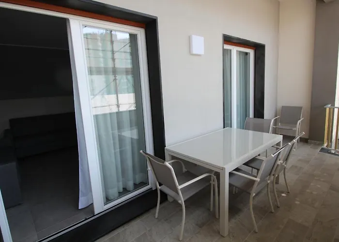 Persea Mare * Арма-ди-Таджа