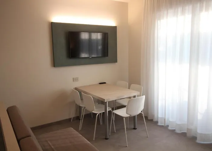 Persea Mare * Арма-ди-Таджа